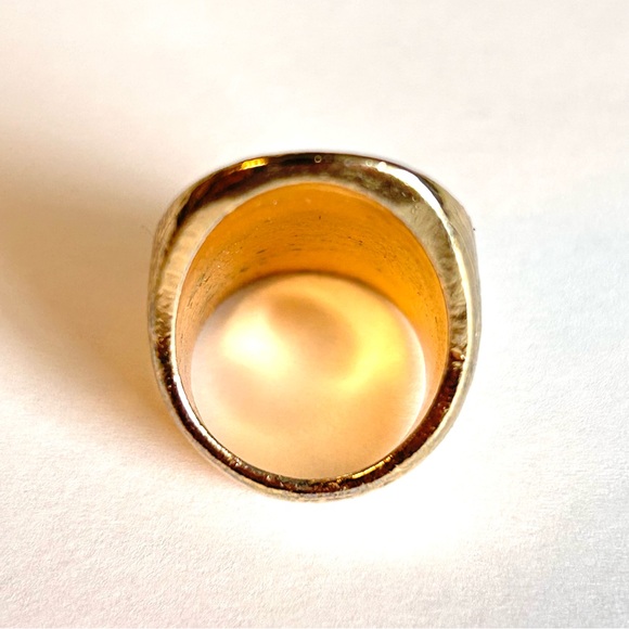 Chunky Gold Textured Women's Ring Size 6 - Picture 8 of 10